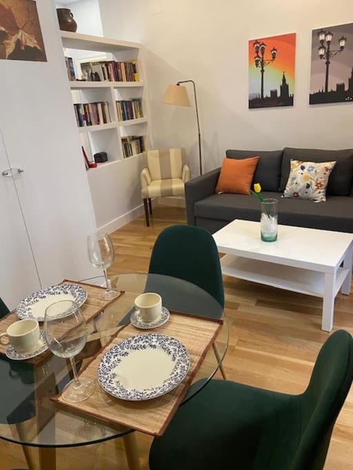 Luxury Apartment Seville Center Bagian luar foto